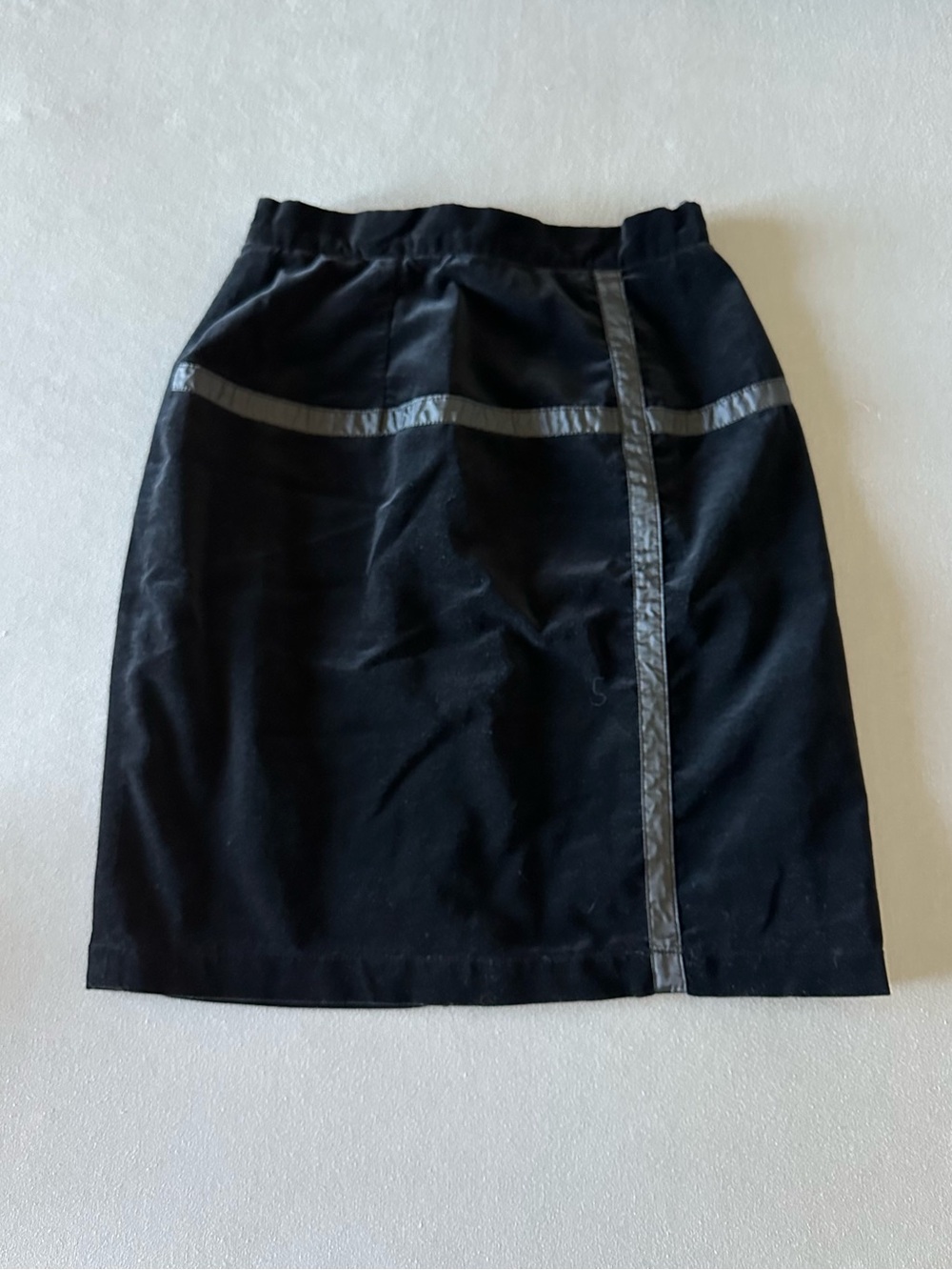 Vintage Y2K Reflections by Spiegel Black Velvet Pencil Skirt